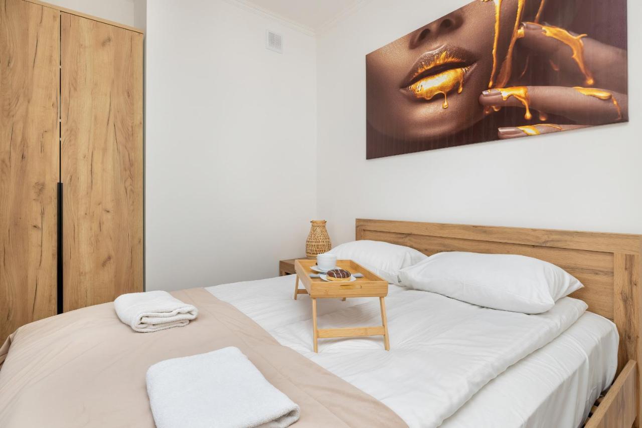 Beautiful One Bedroom Apartment Zamkowa By Rent Like Home Gdańsk Extérieur photo
