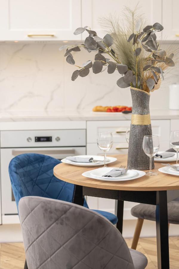 Beautiful One Bedroom Apartment Zamkowa By Rent Like Home Gdańsk Extérieur photo