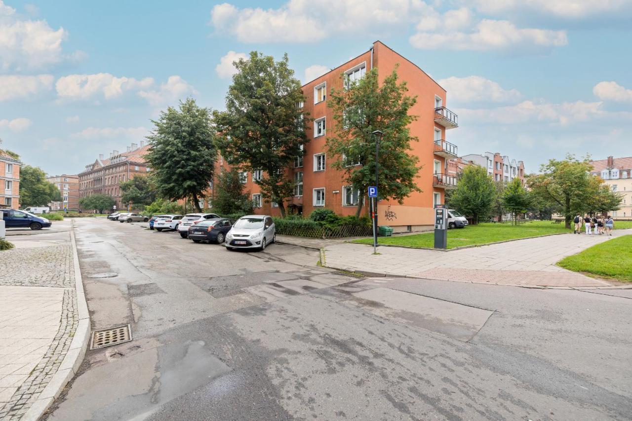 Beautiful One Bedroom Apartment Zamkowa By Rent Like Home Gdańsk Extérieur photo
